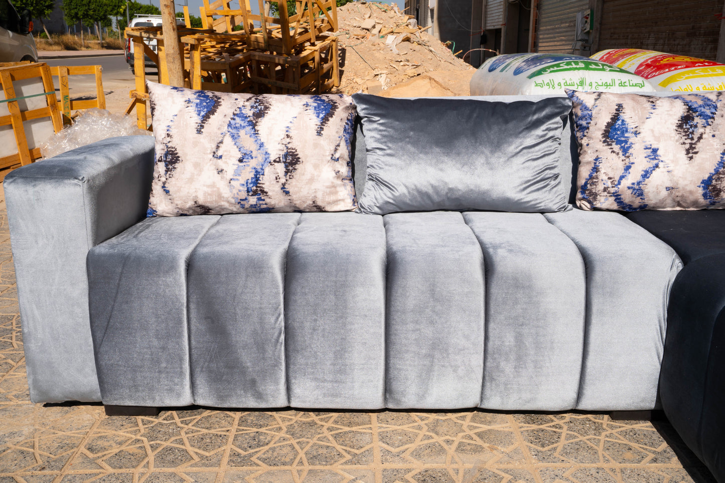 🛋️ كنبة على شكل L – الفخامة والراحة في قطعة واحدة!