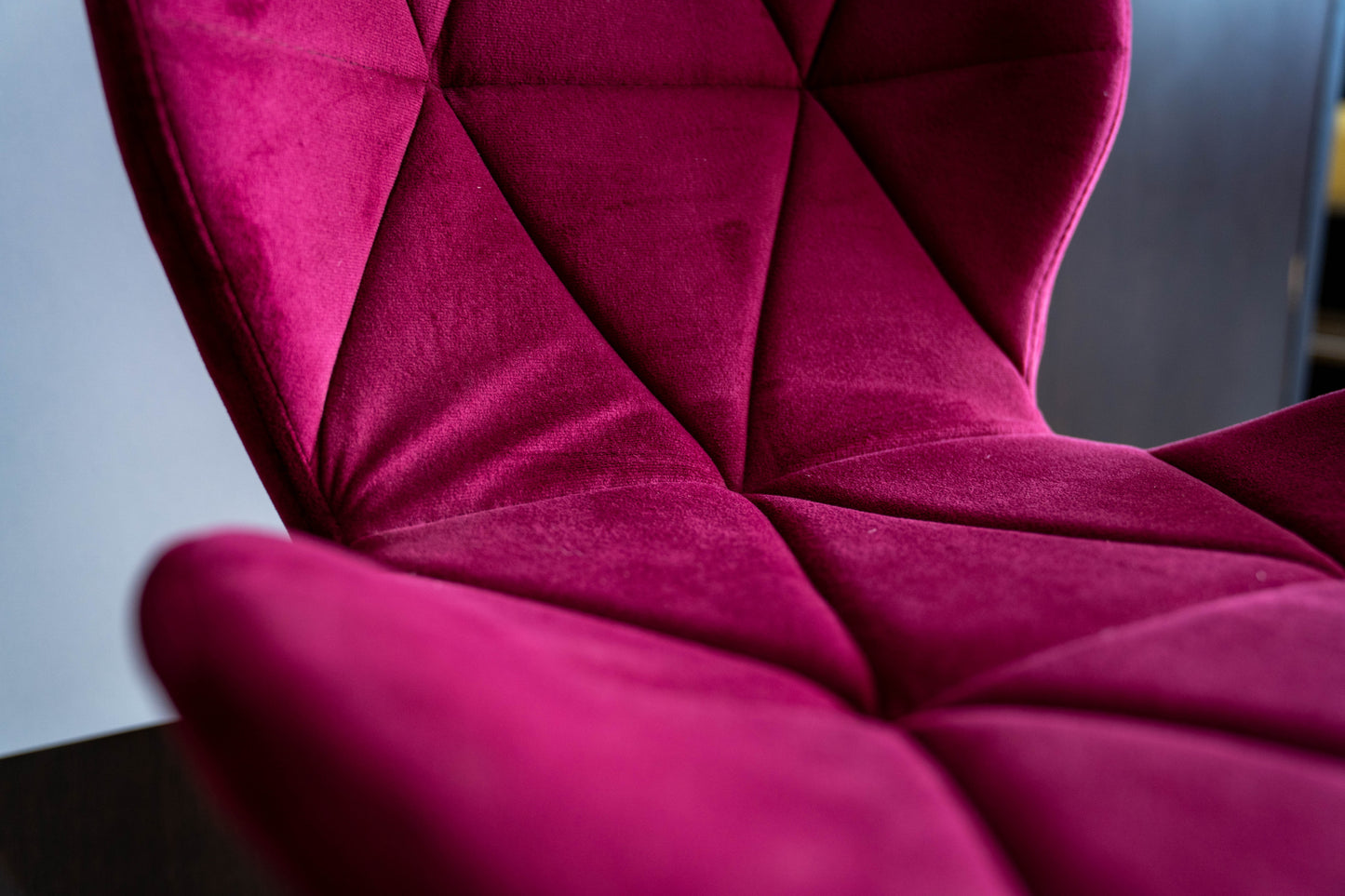 ⭐ أضف لمسة من الفخامة والراحة إلى منزلك أو مكتبك ⭐